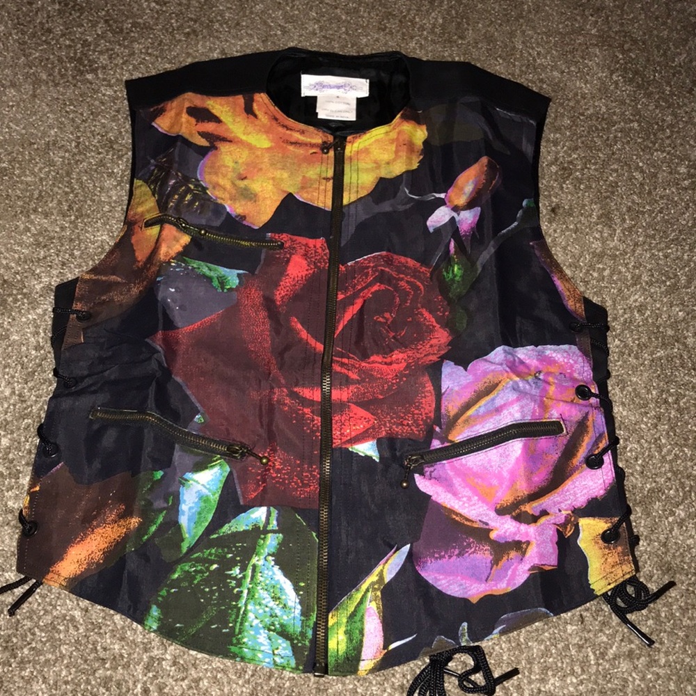 Bust vest size S